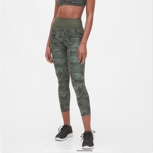 Gap Fit leggings